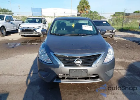 2016 Nissan Versa 1.6 S/1.6 S+/1.6 Sl/1.6 Sv z USA, uszkodzony, nr VIN 3N1CN7AP6GL830470